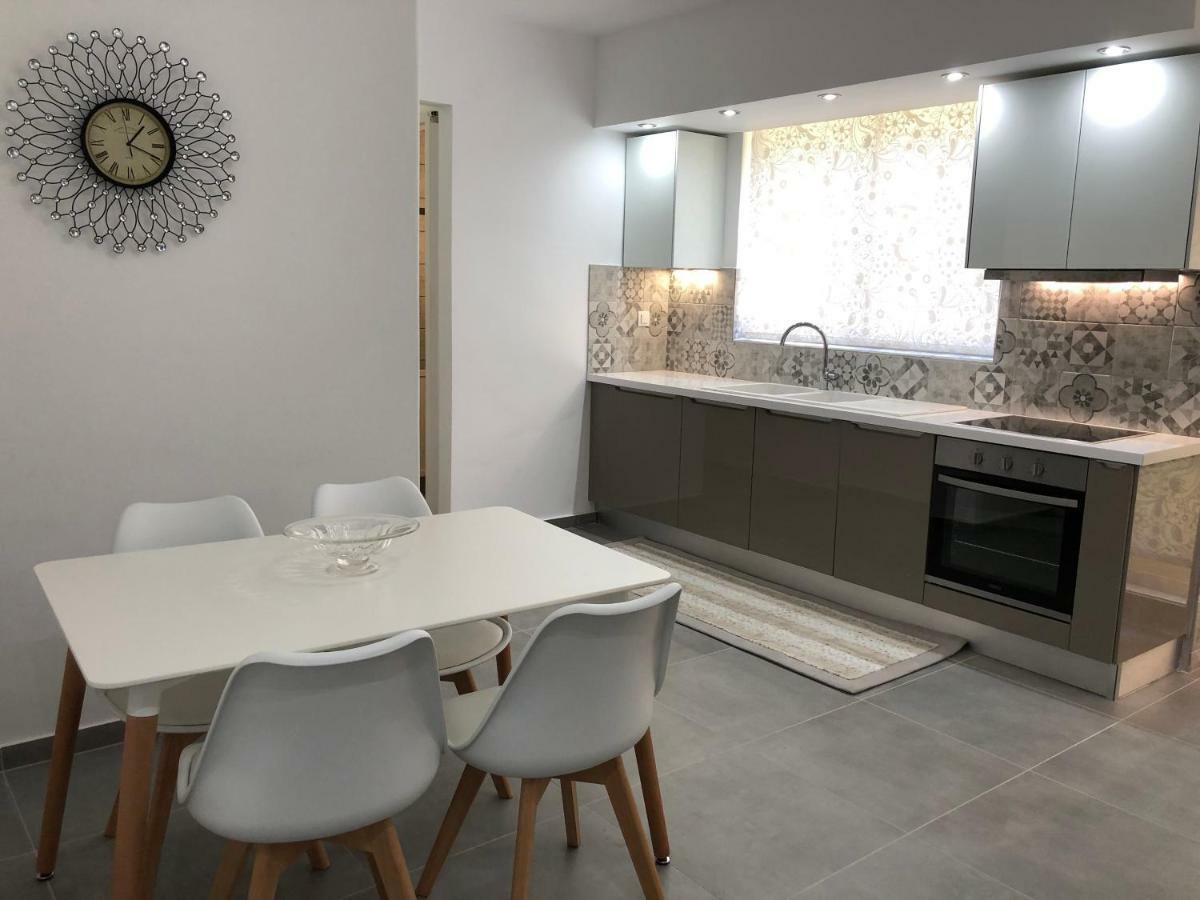 Cosy Apartment In Chalandri Афины Экстерьер фото